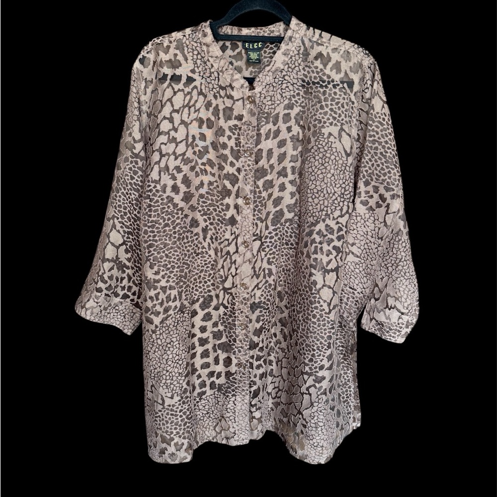 Gray and Black Boxy Blouse with Mandarin Collar